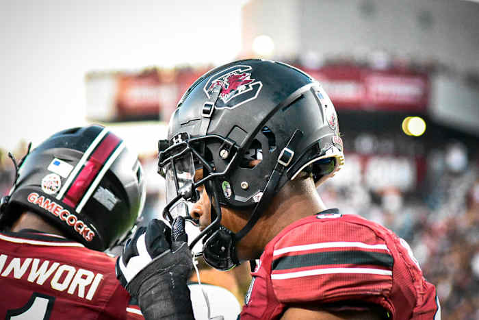 EDGE #9 Desmond Umeozulu